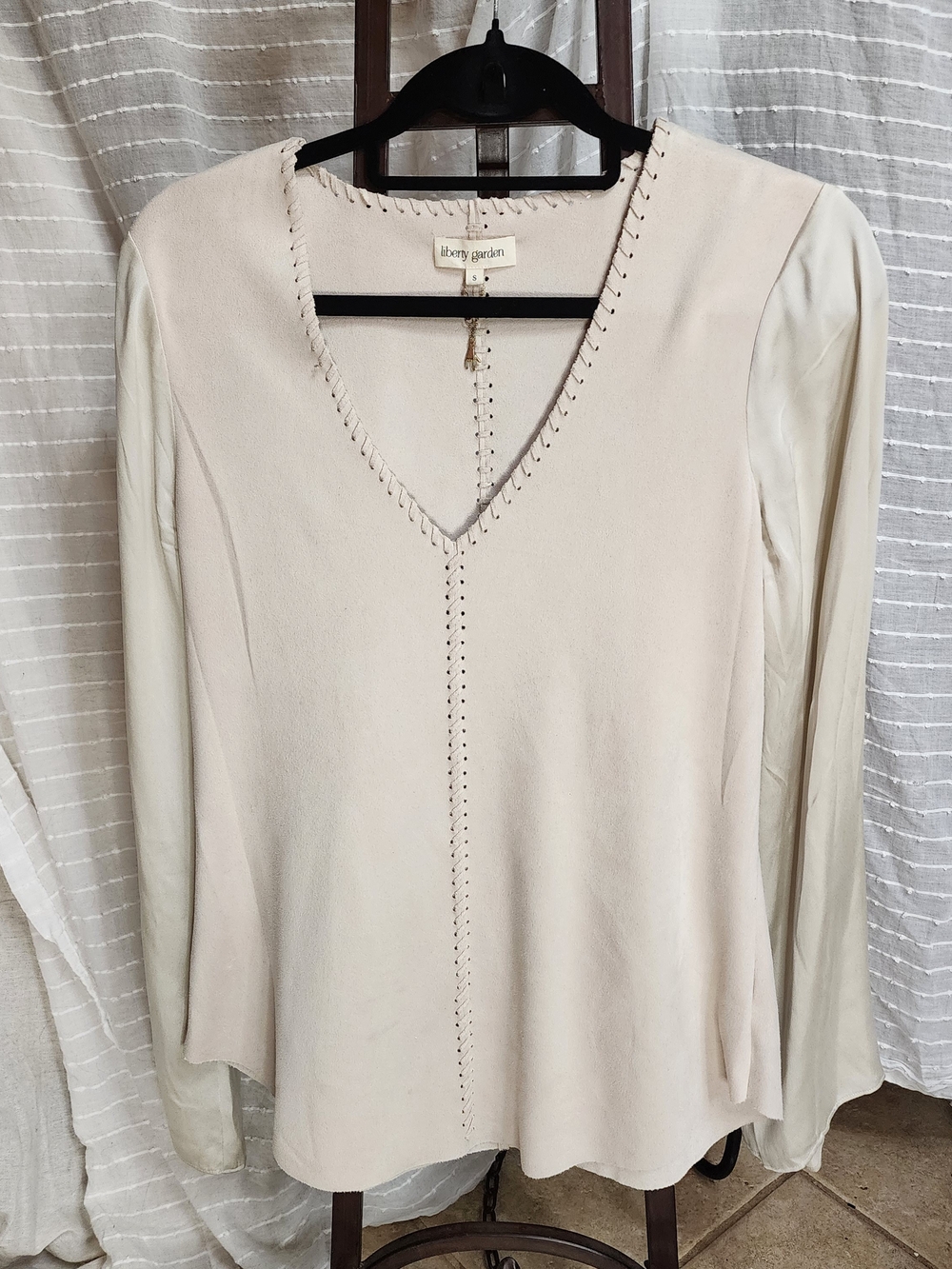Ivory V‑Neck Long Sleeve Blouse by Liberty Garden